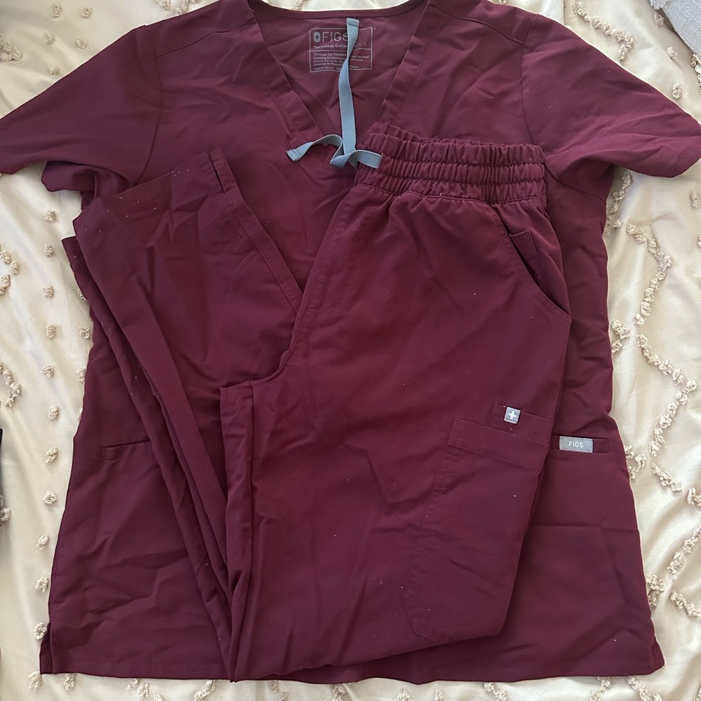 Figs scrubs